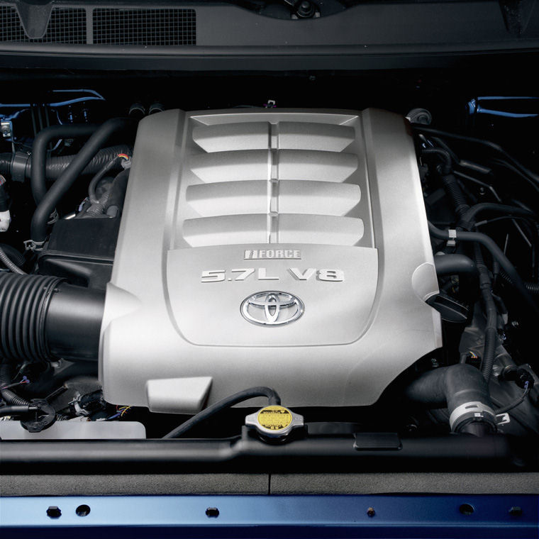 2009 Toyota Tundra Double Cab 5.7L V8 Engine - Picture / Pic / Image